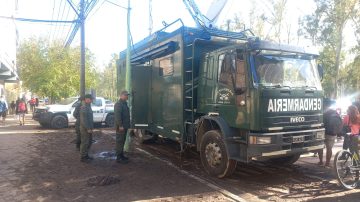 Inundaciones en el sur bonaerense: despliegan fuerzas y equipamiento de emergencia