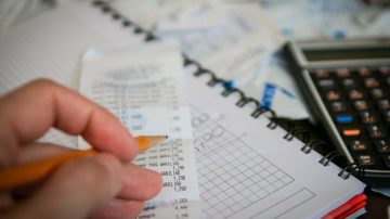 Desde abril, los comercios deberán discriminar el IVA en sus facturas