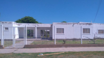 Descubren a “Hacha” cuando intentaba “barretear” la puerta principal de la Asociación “Niños por un mundo mejor”