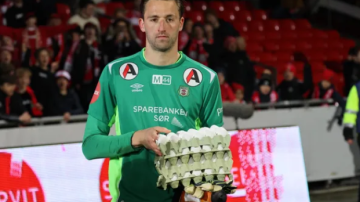 Insólito: fue el mejor jugador del partido y lo premiaron ¡con cuatro maples de huevos!