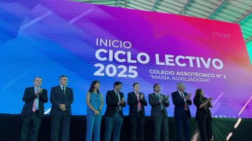 Fotos y videos: Zamora abre el ciclo lectivo 2025 en Nueva Esperanza