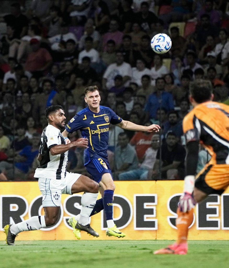 Boca fue contundente y derrotó 3 a 0 a Central Córdoba en Santiago