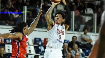 Quimsa pisó fuerte en Brasil y habrá tercer juego ante Sesi Franca