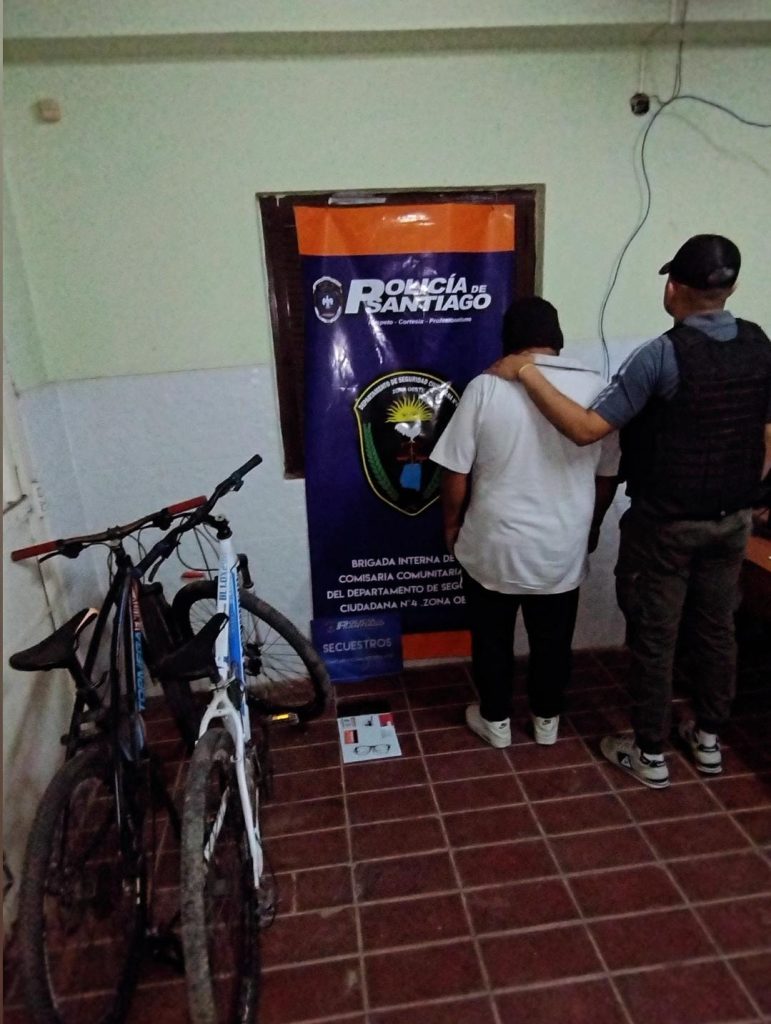 Capturan a un ladrón de 56 años por el robo de bicicletas y billeteras