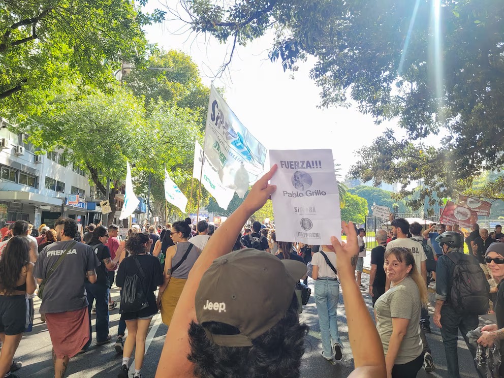 Marcha al Congreso: Con incidentes aislados comenzó la desconcentración