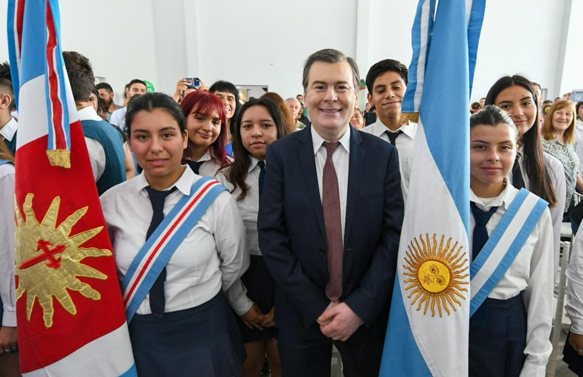 El gobernador Zamora pone en marcha el ciclo lectivo 2025 desde Nueva Esperanza