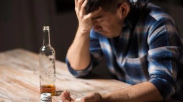 Impulsan en el Senado un test para detectar alcoholismo en edificios públicos y privados