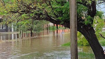 Añatuya: Llovió 120 milímetros en pocas horas y hay calles intransitables