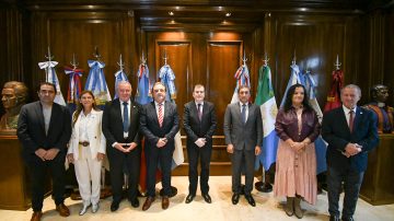 Norte Grande: Zamora recibió a los representantes que participarán de la 55° sesión del parlamento