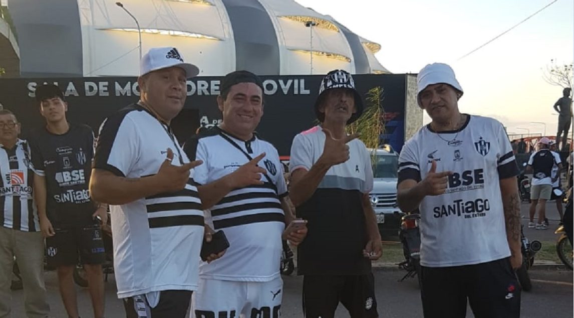 FOTOS | Así se vive la previa del duelo entre Central Córdoba y Boca