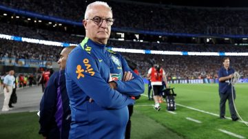 Que pase el siguiente: Brasil echó a Dorival tras la goleada histórica de la Argentina