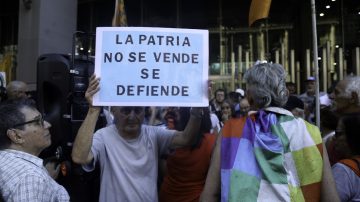 Como ya es costumbre, Policía y Gendarmería reprimieron a jubilados frente al Congreso