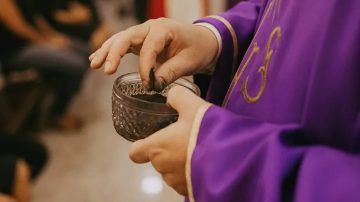 La Iglesia inicia la Cuaresma con la celebración del Miércoles de Ceniza