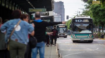 La UTA ratifica el paro de colectivos para mañana