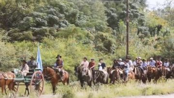 Vía Crucis gaucho, la propuesta de la iglesia santiagueña para recordar el camino de Jesús