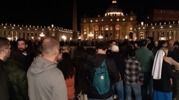 Más de 50 mil personas despidieron al Papa Francisco en las primeras 24 horas