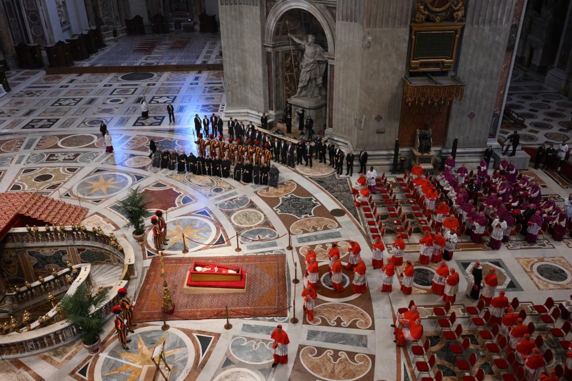 Javier Milei llegó a Roma para asistir al funeral del Papa Francisco junto a líderes de todo el mundo