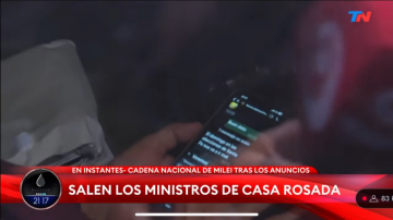 El descuido de TN: mostró en vivo un chat privado del ministro Cúneo Libarona