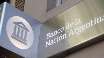 Cuáles son los 8 bancos a los que el Gobierno autorizó a abrir cuentas sueldo para empleados públicos