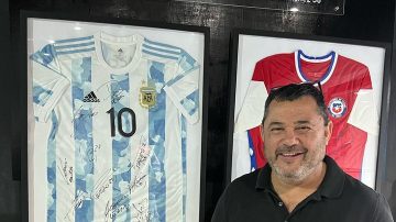 El papá del “Cuti” Romero visitó el Estadio Único Madre de Ciudades