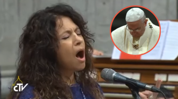 El día que Patricia Sosa cantó frente al Papa Francisco y recibió un guiño inolvidable