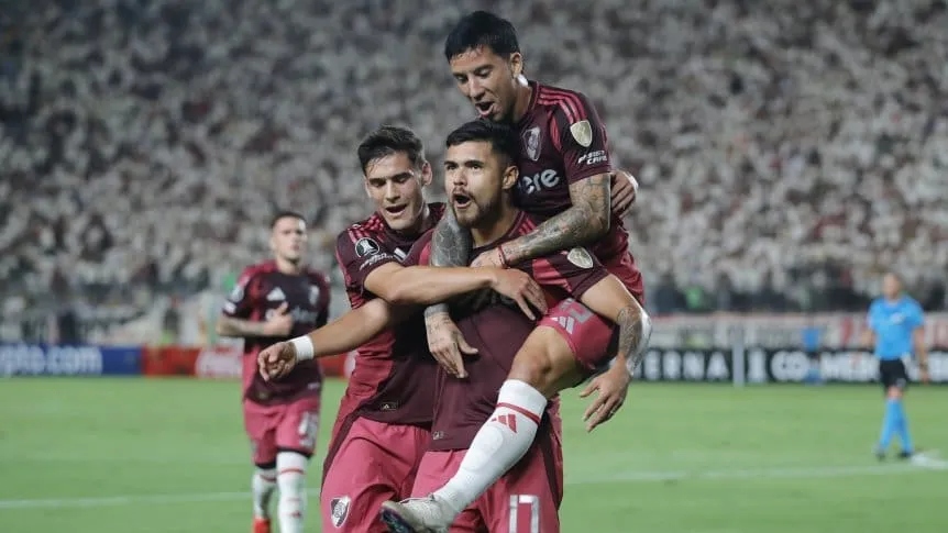 River superó a Universitario de Perú en su debut en la Libertadores
