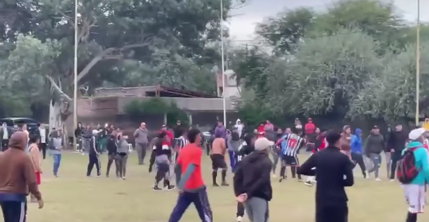 Los Véliz FC emitió un comunicado tras la difusión de un video de incidentes durante un partido contra Los Simios