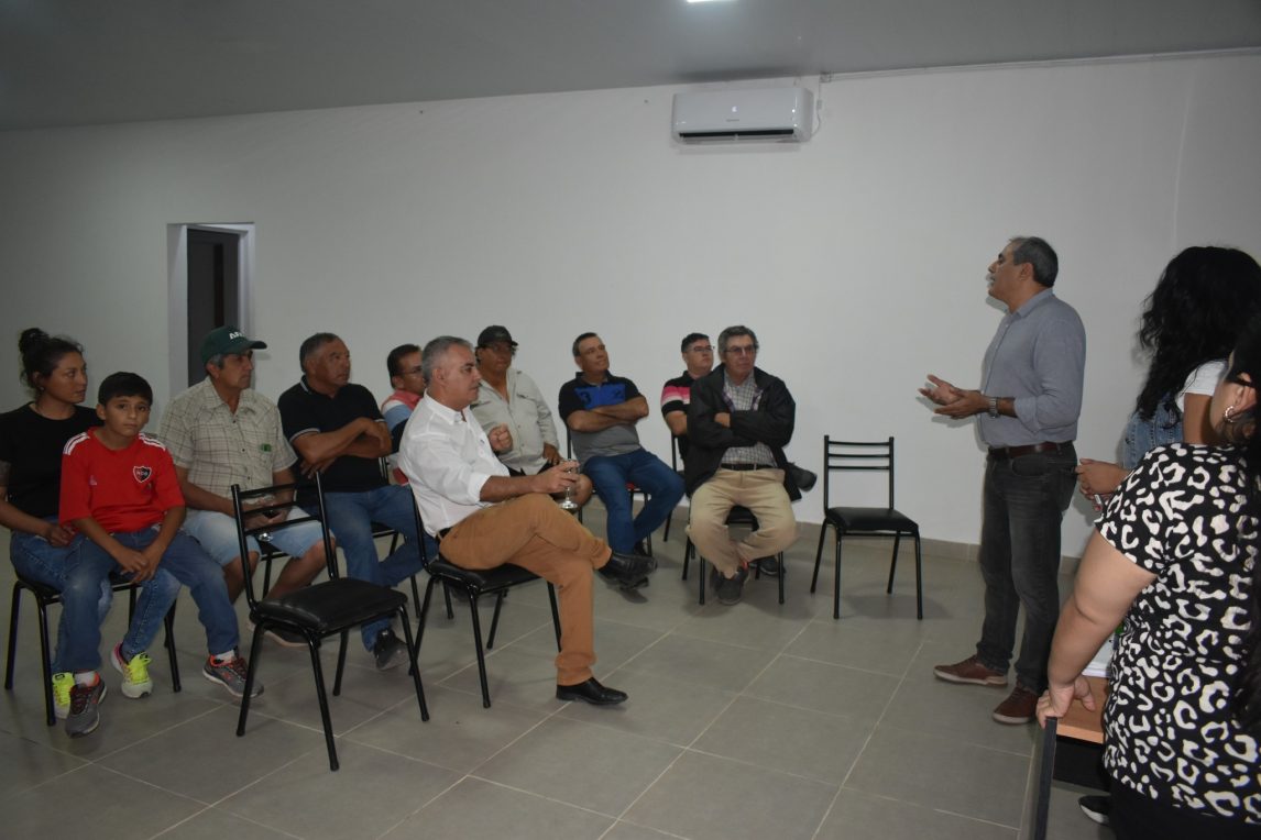 Dictaron un taller de turismo rural a productores agropecuarios de Colonia El Simbolar