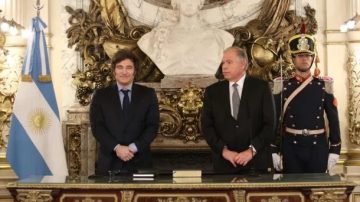 Werthein quedó “entre ceja y ceja” en el Gobierno por no reunir a Milei con Trump