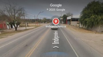 Mujer atropelló con el auto a adolescentes de 15 y 13 años que iban en bicicleta