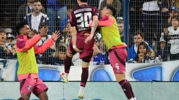 Con goleada a Gimnasia, River se metió en playoffs