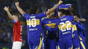Boca Juniors se impuso ante Estudiantes de La Plata con un 2-0