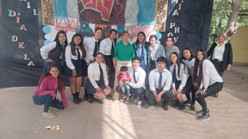 Estudiantes de Cañada Escobar lanzan una radio escolar para hacerle frente a la ludopatía