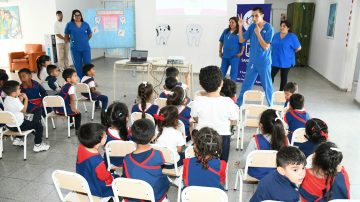 Agentes sanitarios de la municipalidad dieron una charla sobre salud bucodental en su jardín de infantes “Principito”