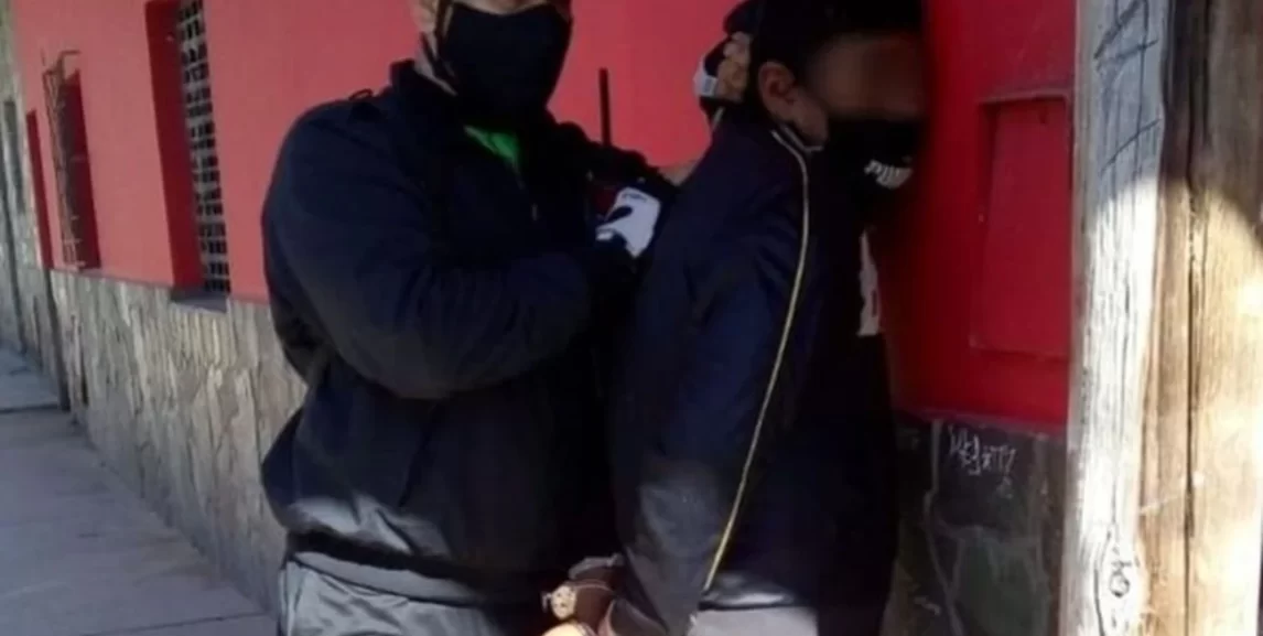 Acusado de violencia de género, irrumpió en la casa de su expareja pero la Policía lo detuvo a tiempo