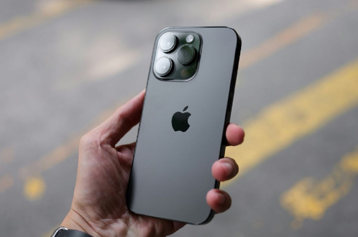 Estafa: mediante engaños logró que le transfirieran 470 mil pesos por un Iphone que no existía