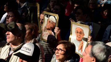 VIDEO: entre lágrimas y homenajes, Buenos Aires se despidió de Francisco