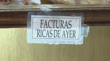 Venden facturas del día anterior para mitigar los efectos de la crisis económica