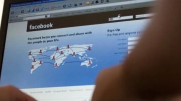 Lo ayudó con su moto y terminó endeudada: el escrache de una santiagueña que se volvió viral