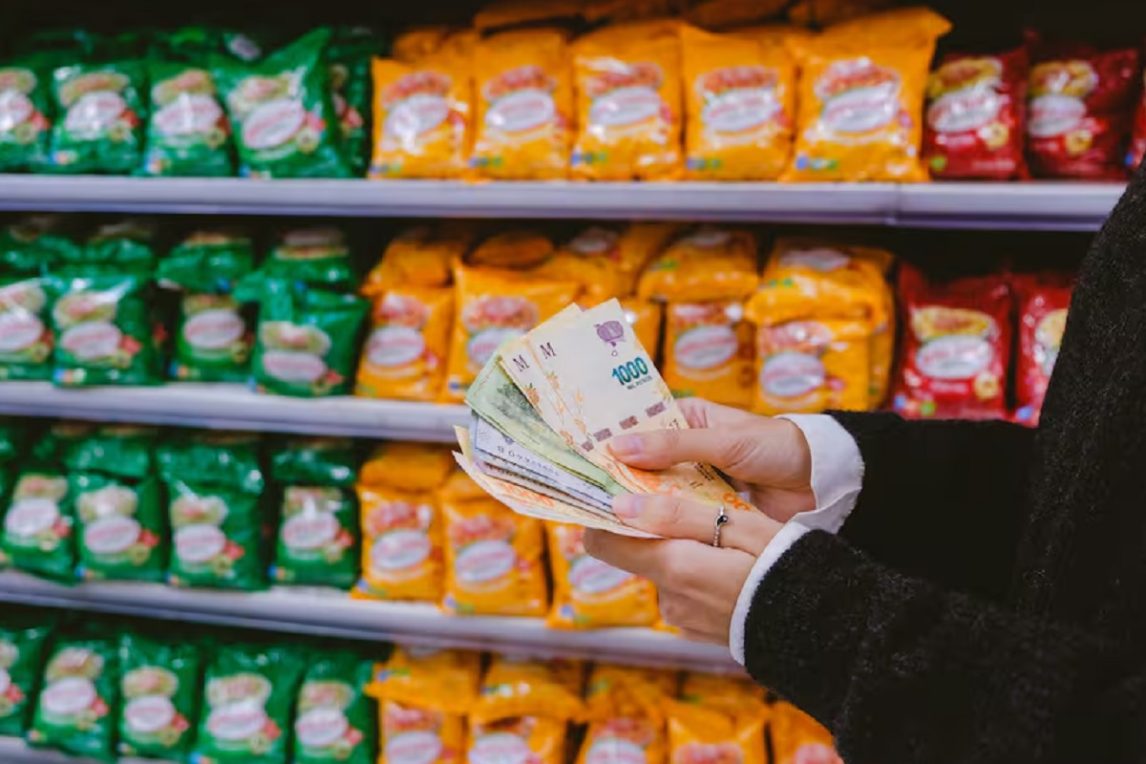 La inflación no da tregua: fue de 3,7% en marzo y los alimentos lideran las subas