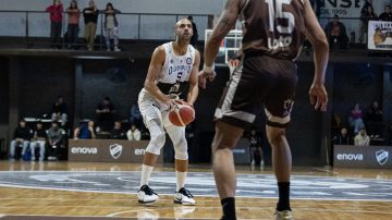 Duro tropiezo de Olímpico en su visita a Platense en Vicente López