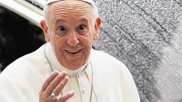 ¿Qué es el anillo del Pescador y por qué lo tienen que destruir tras el deceso del papa?