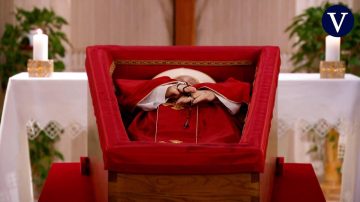 El féretro del papa Francisco se cerrará hoy en el Vaticano