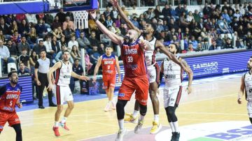 Quimsa sacó pecho y se prendió en el triunfo de Central Córdoba ante Flamengo