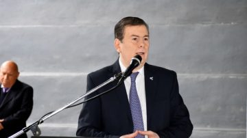 Zamora oficializó su candidatura a Senador ante la Justicia Electoral