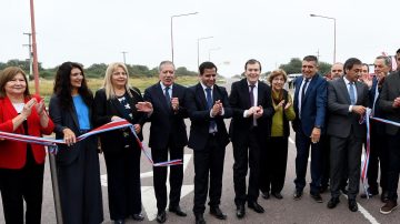 Infraestructura en marcha: Zamora inauguró más de 8 km de ruta y 40 cuadras de hormigón en Clodomira