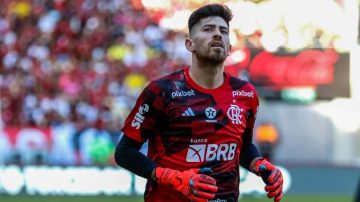 Ataque armado en Brasil: balearon el auto de Agustín Rossi, exarquero de Boca, tras el partido de la Copa Libertadores