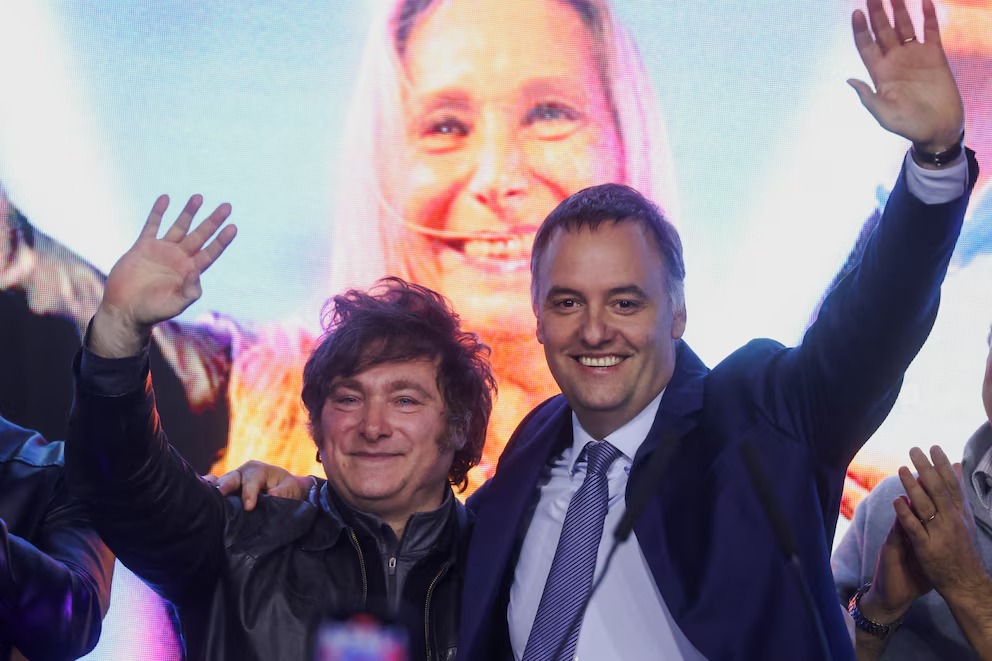 Tras su triunfo, Adorni adelantó quien sería el nuevo vocero presidencial: “Sería el heredero natural”