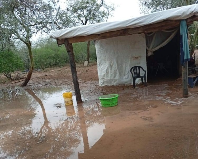 Lanzan campaña solidaria para asistir a familias afectadas por el temporal en el interior de la provincia