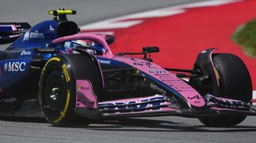 Franco Colapinto mejoró en la prueba libre 3 y recupera confianza para la clasificación